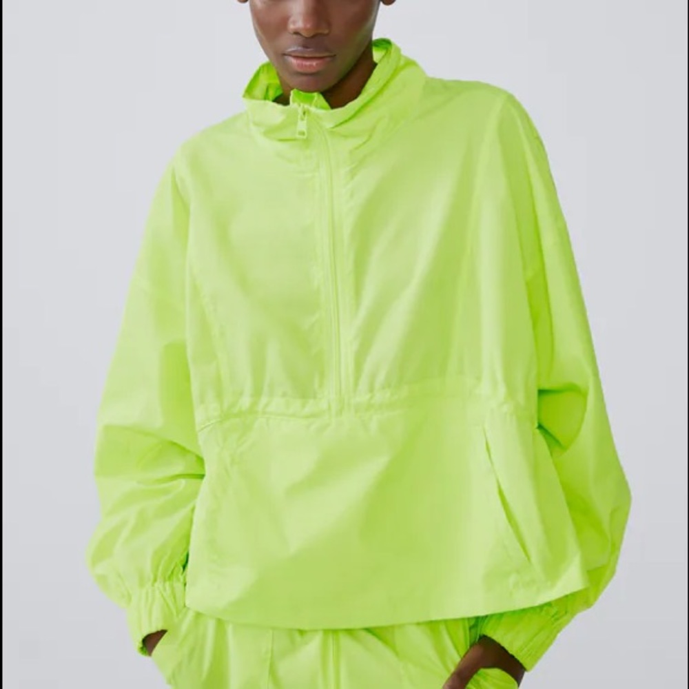 Zara PACKABLE WATER REPELLENT RAINCOAT NEOR GREEN
